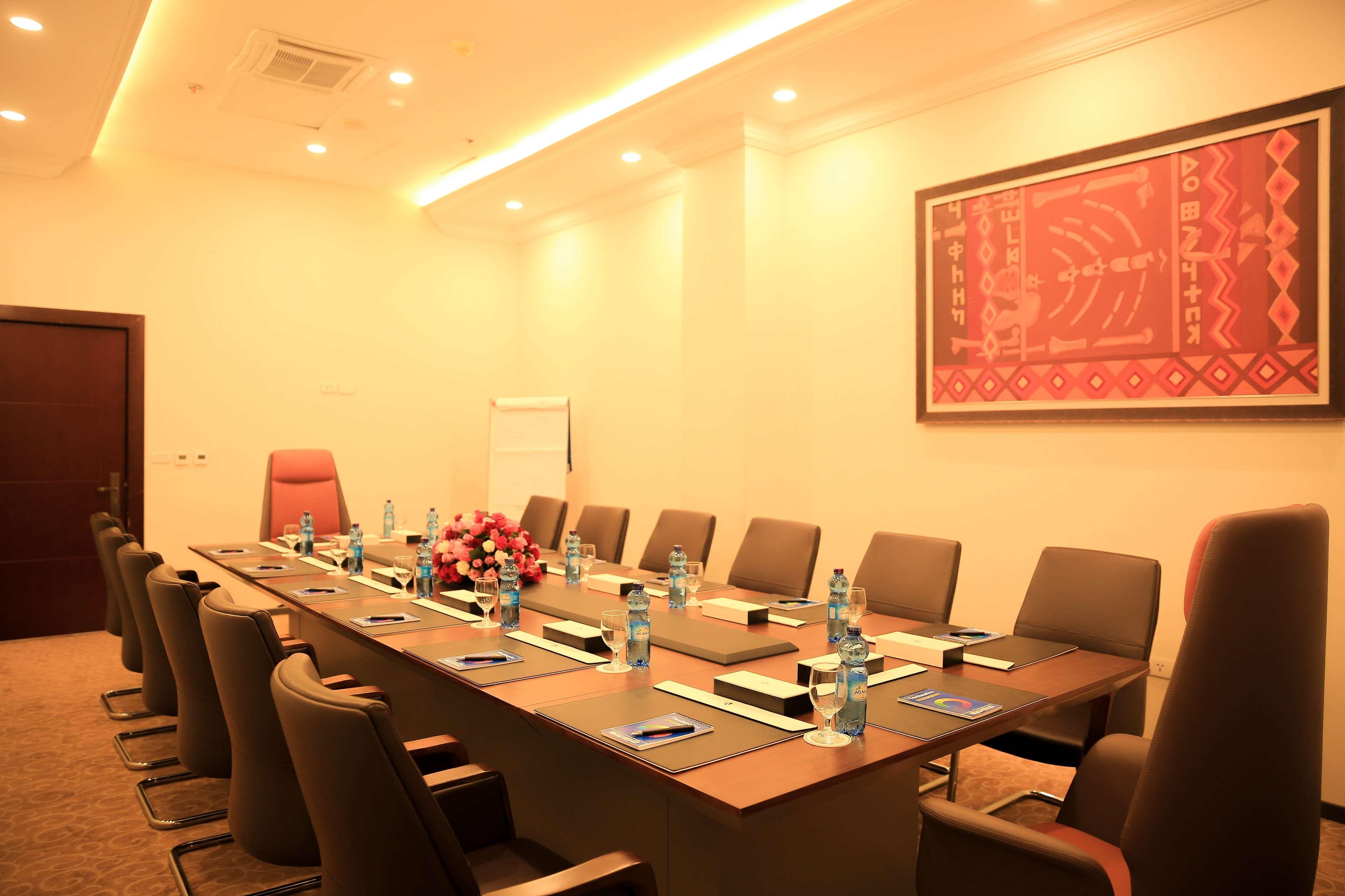 Swiss Inn Nexus Hotel Addis Abeba Zewnętrze zdjęcie
